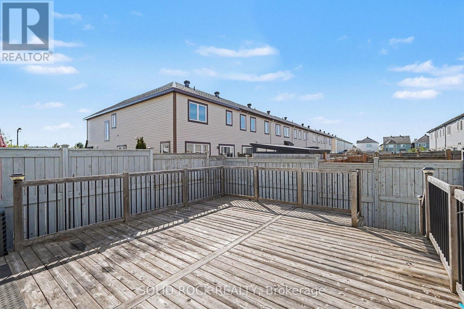 407 White Arctic Avenue, Ottawa, Ontario  K2J 5W5 - Photo 32 - X12741652
