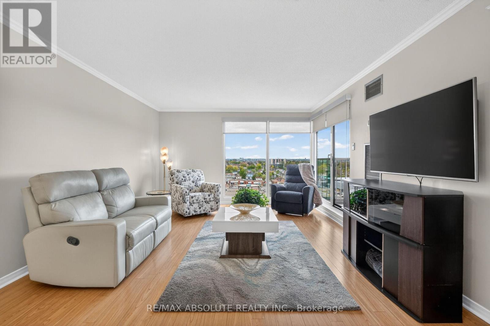 806 - 545 St Laurent Boulevard, Ottawa, Ontario  K1K 4H9 - Photo 12 - X12915400