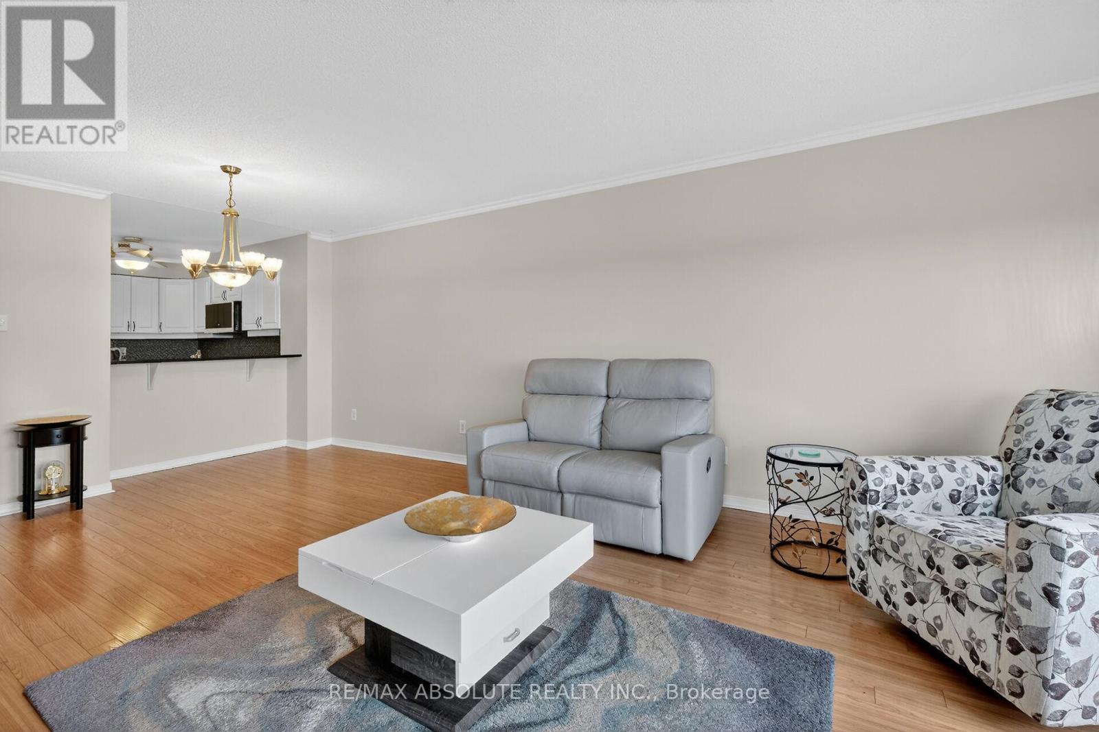 806 - 545 St Laurent Boulevard, Ottawa, Ontario  K1K 4H9 - Photo 13 - X12915400