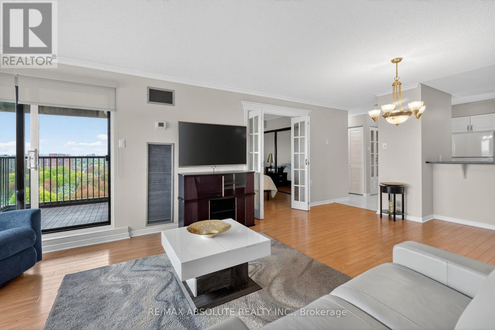806 - 545 St Laurent Boulevard, Ottawa, Ontario  K1K 4H9 - Photo 15 - X12915400