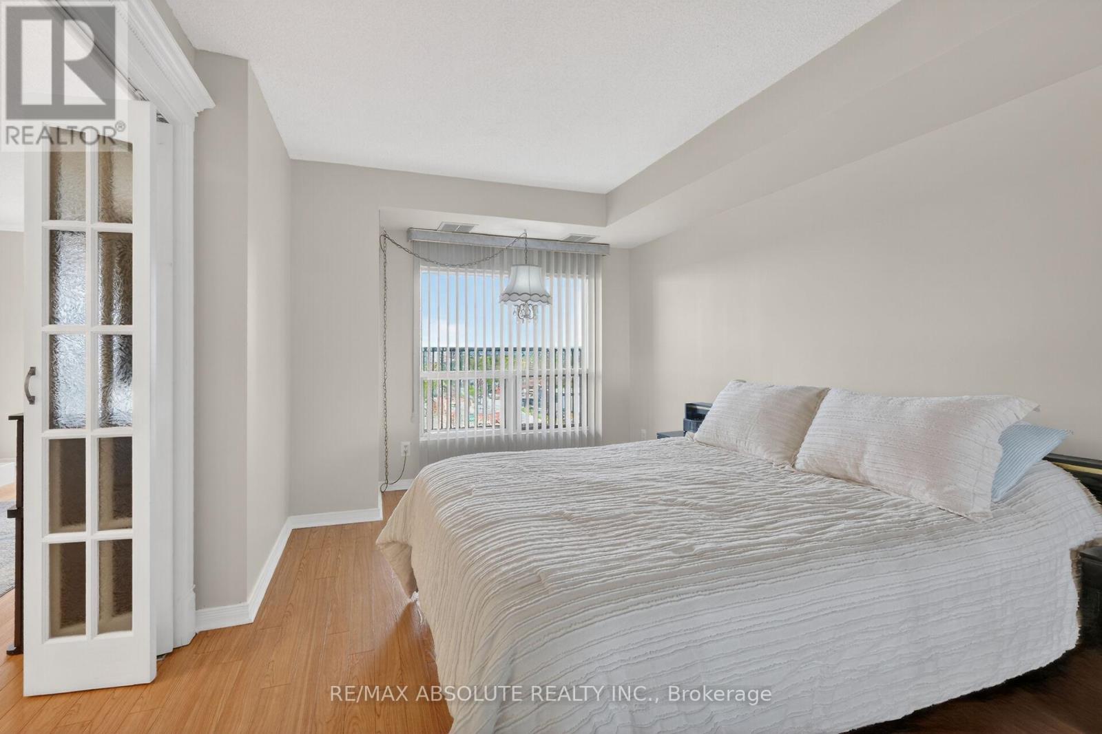 806 - 545 St Laurent Boulevard, Ottawa, Ontario  K1K 4H9 - Photo 28 - X12915400