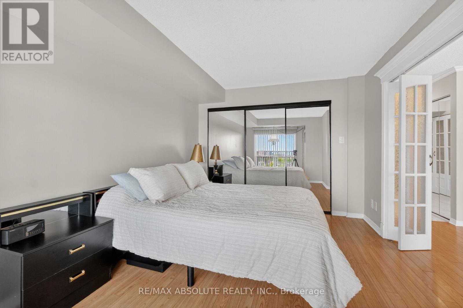 806 - 545 St Laurent Boulevard, Ottawa, Ontario  K1K 4H9 - Photo 32 - X12915400