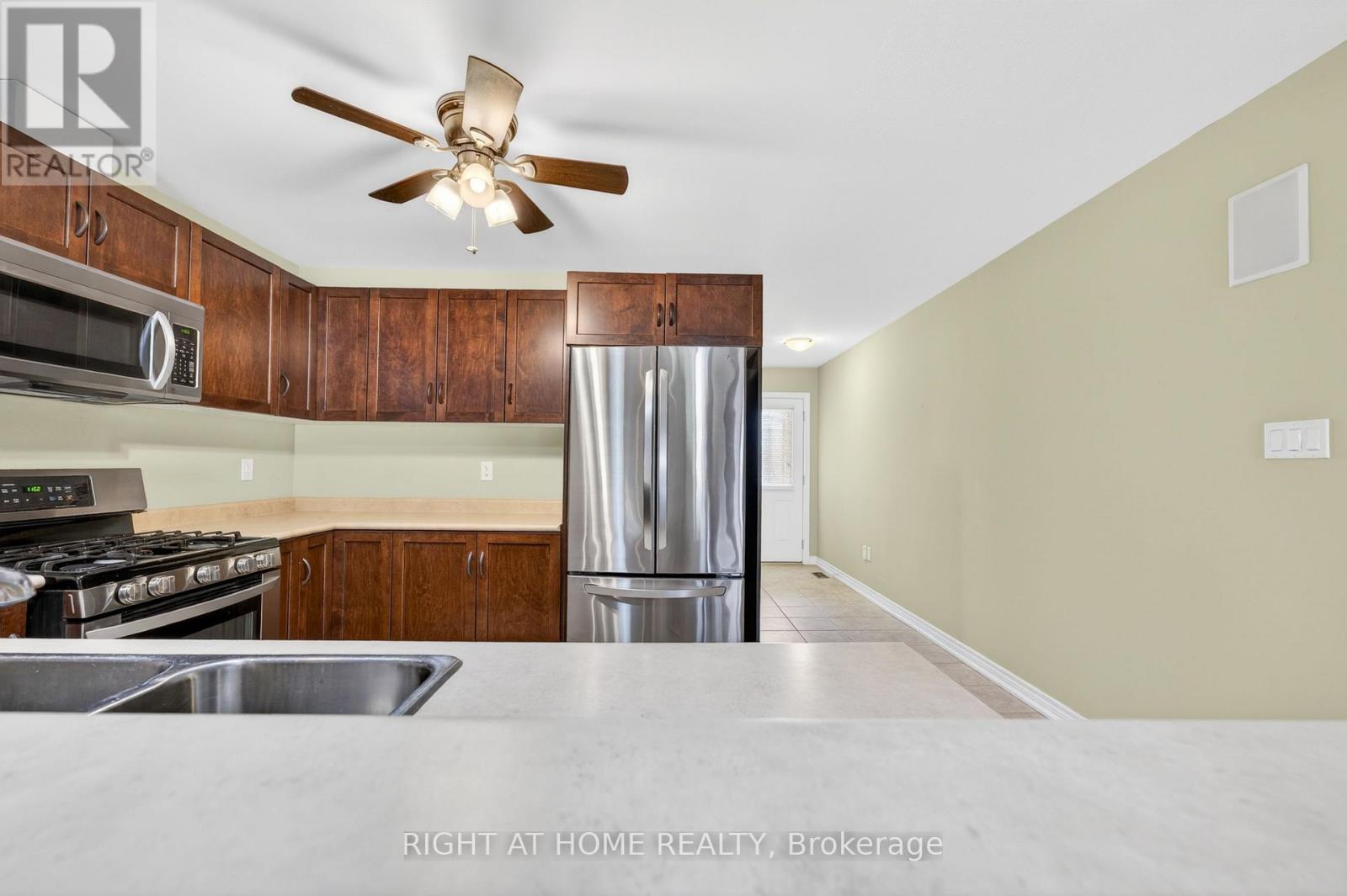 32 Woodburn Avenue, St. Catharines, Ontario  L2P 0B8 - Photo 10 - X13142078