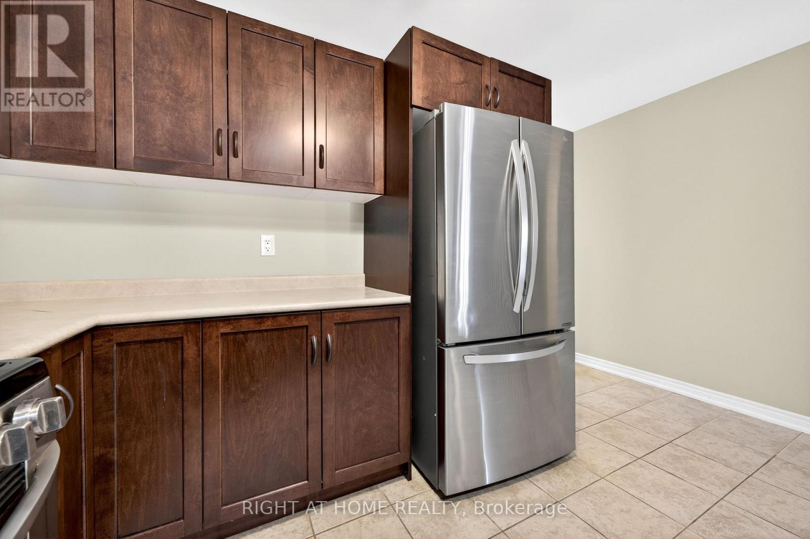 32 Woodburn Avenue, St. Catharines, Ontario  L2P 0B8 - Photo 13 - X13142078