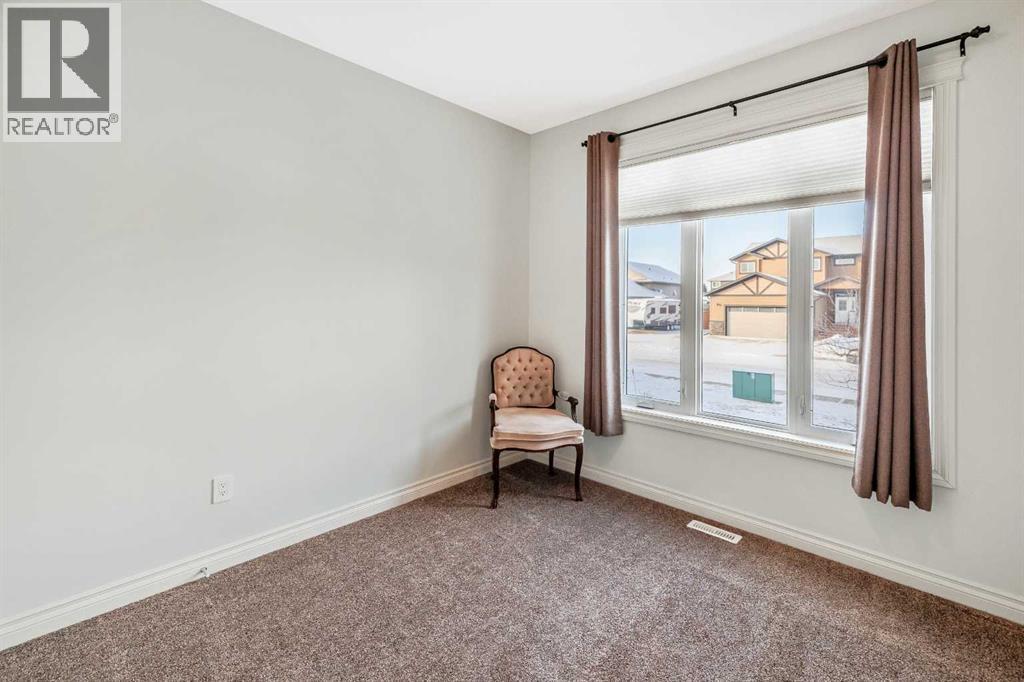 19 Viceroy Crescent, Olds, Alberta  T4H 0C4 - Photo 14 - A2272495
