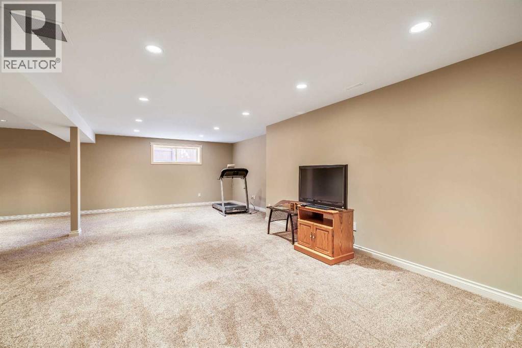 19 Viceroy Crescent, Olds, Alberta  T4H 0C4 - Photo 18 - A2272495