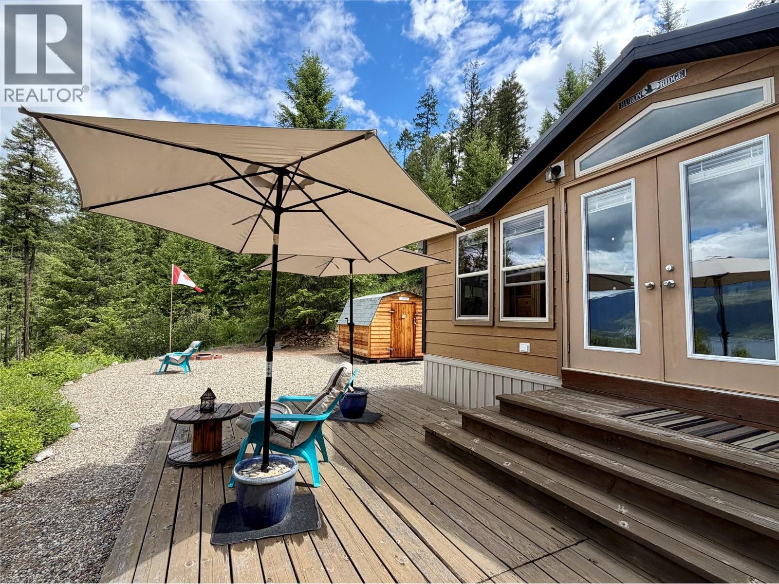 3160 Hama Road, Christina Lake, British Columbia  V0H 1E1 - Photo 11 - 10387782