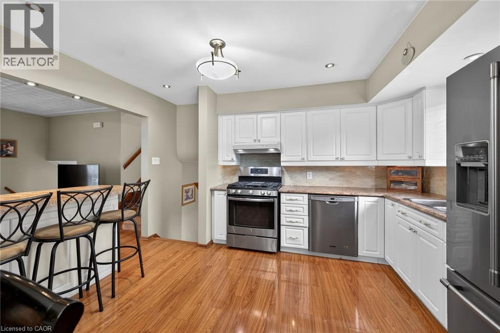 210 Columbia Drive, Hamilton, Ontario  L9C 3Y6 - Photo 15 - 40822775