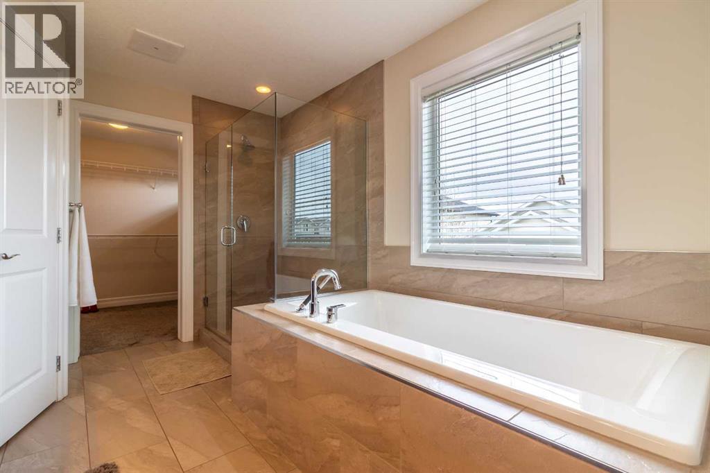 597 Aquitania Boulevard W, Lethbridge, Alberta  T1H 5P7 - Photo 25 - A2295515