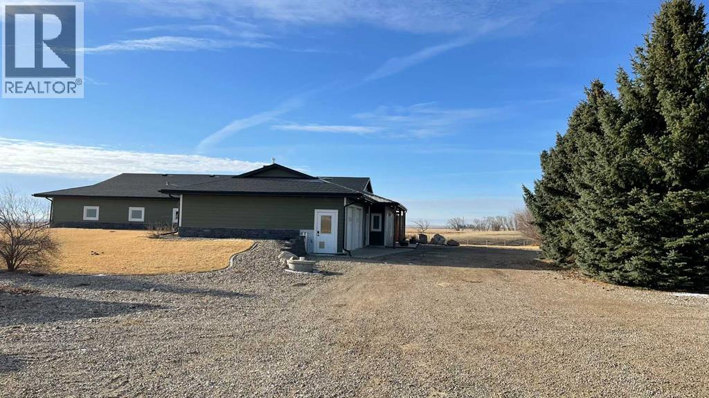 124025 Range Road 214, Picture Butte, Alberta  T0K 1V0 - Photo 4 - A2302760