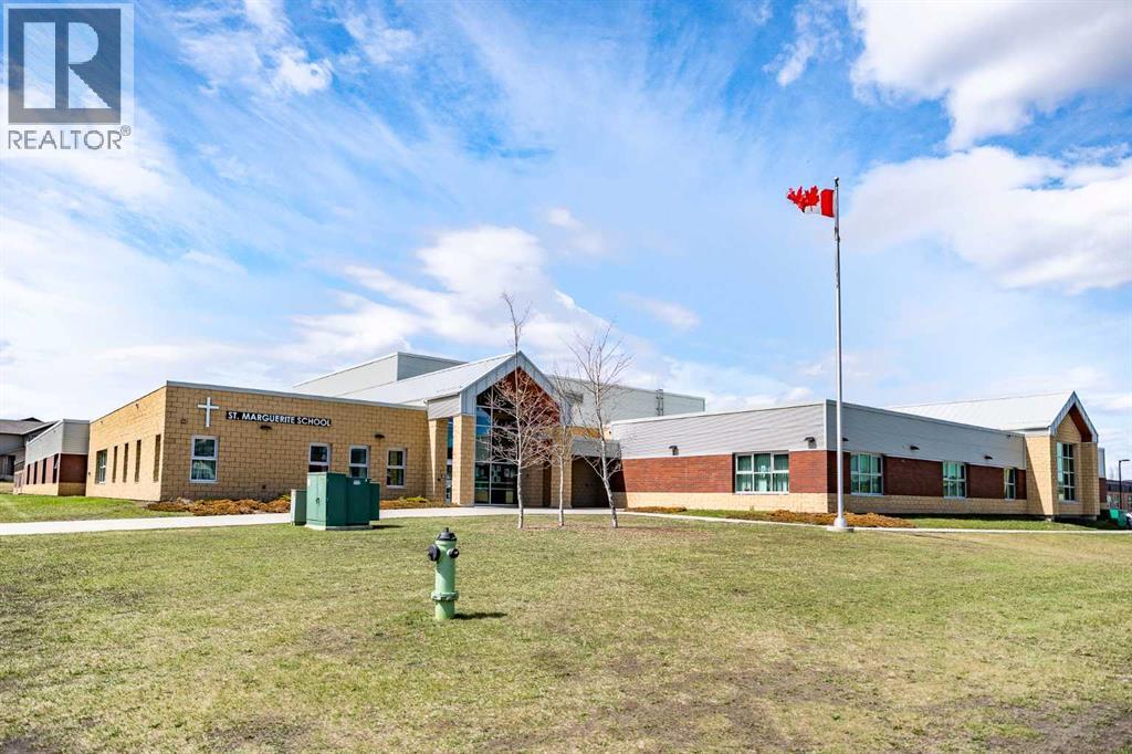 101 New Brighton Walk SE, Calgary, Alberta  T2Z 5C7 - Photo 46 - A2306336
