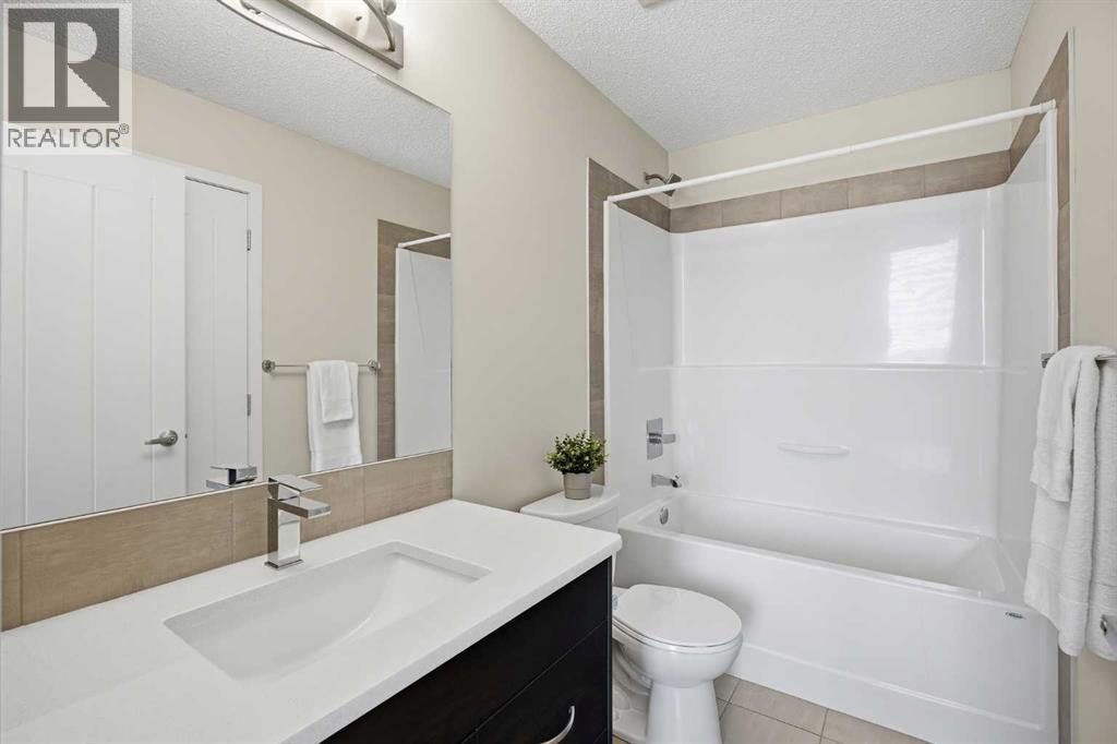 101 New Brighton Walk SE, Calgary, Alberta  T2Z 5C7 - Photo 32 - A2306336