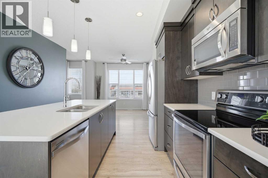 101 New Brighton Walk SE, Calgary, Alberta  T2Z 5C7 - Photo 11 - A2306336