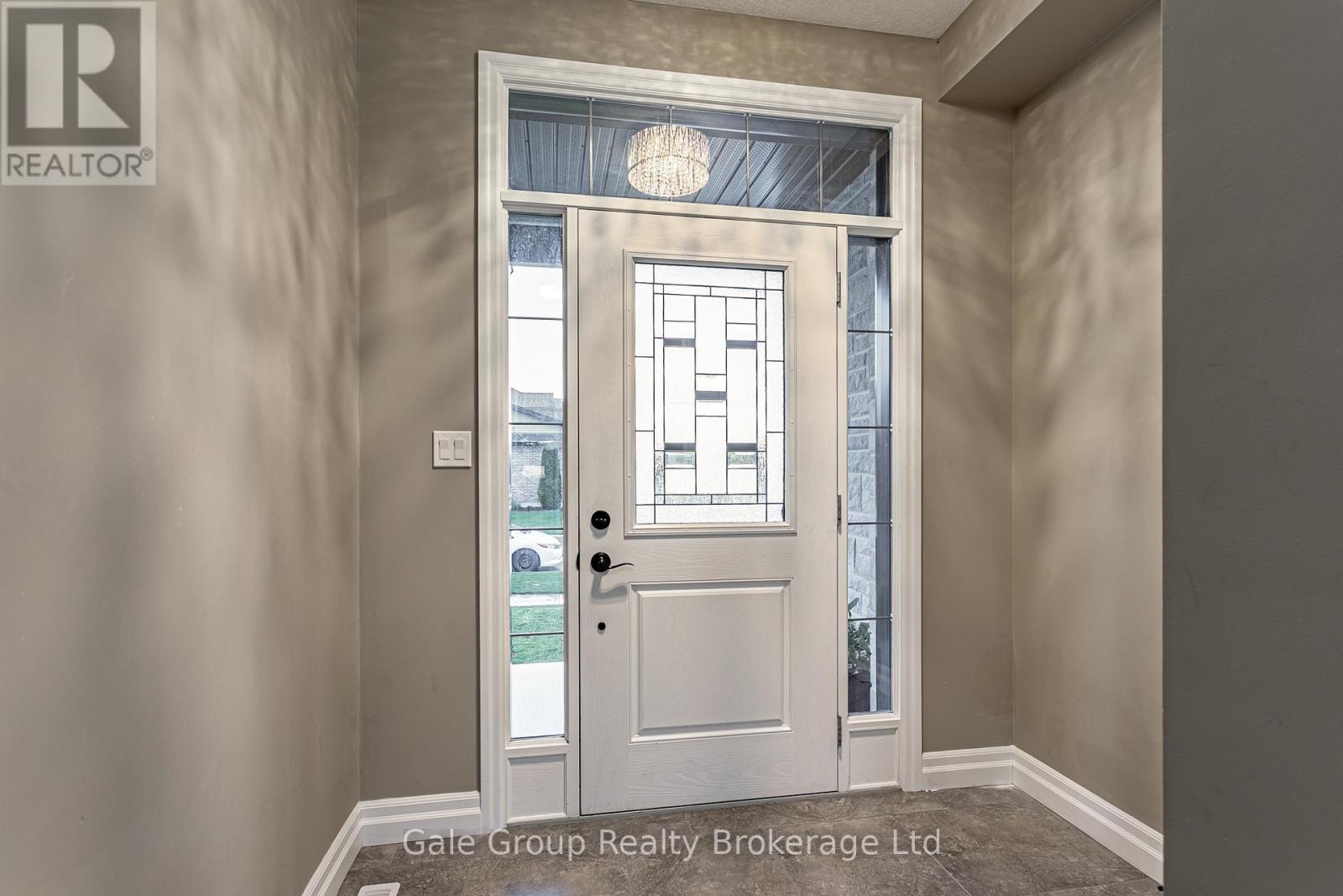 1124 Alberni Road, Woodstock, Ontario  N4T 0H8 - Photo 4 - X13142244