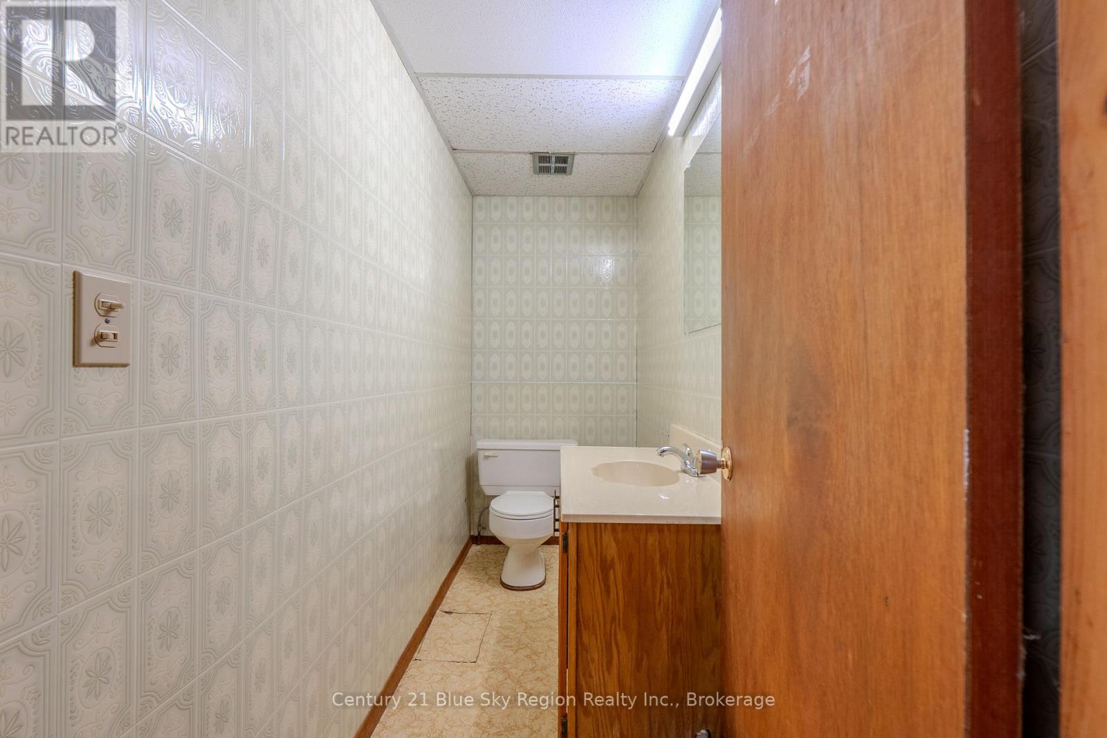338 Edward Street, Powassan, Ontario  P0H 1Z0 - Photo 42 - X13142248