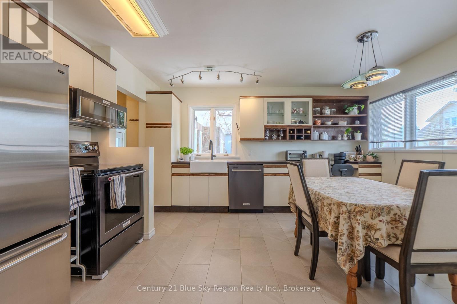 338 Edward Street, Powassan, Ontario  P0H 1Z0 - Photo 8 - X13142248