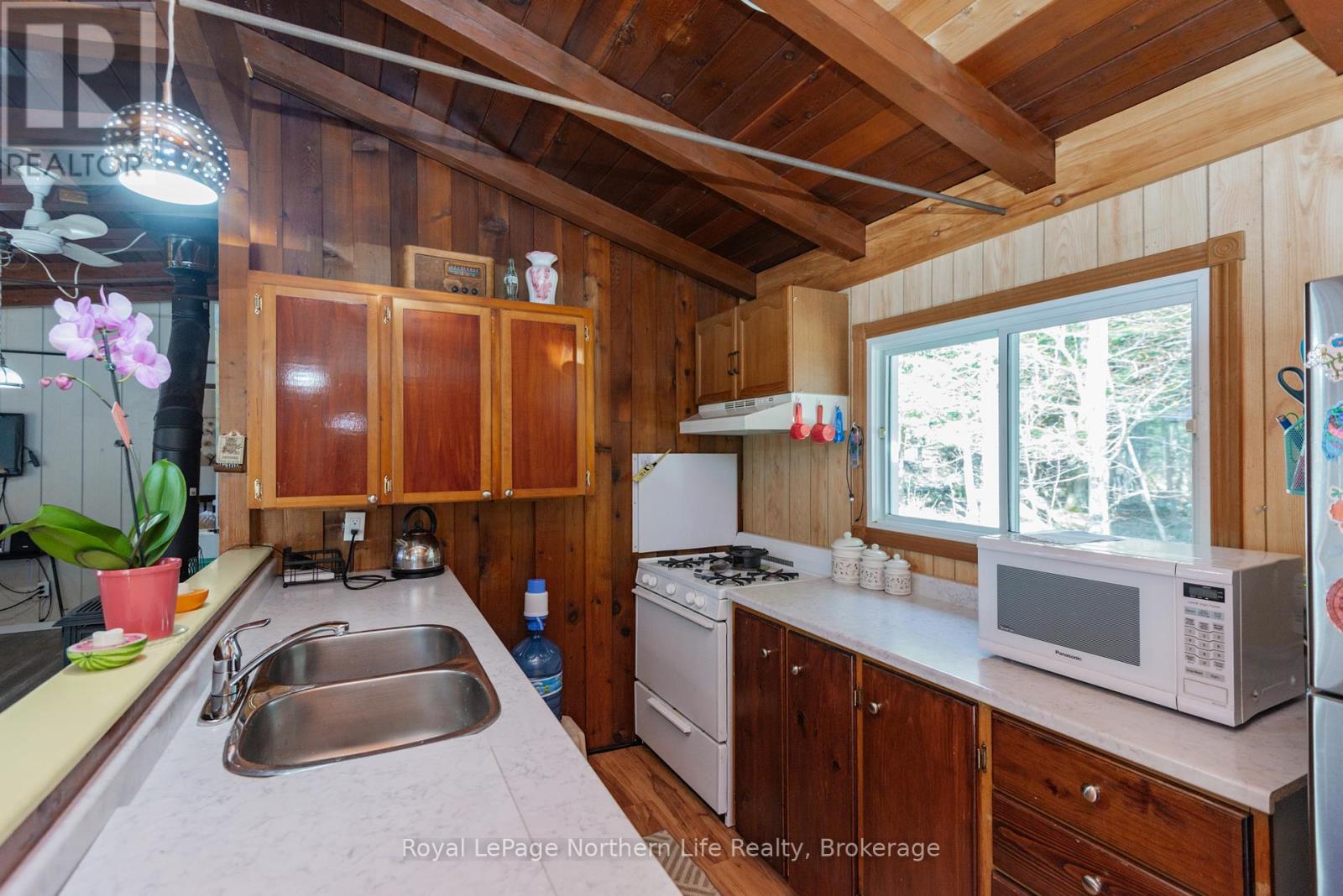 35 Brennan Circle, Huntsville, Ontario  P1H 2J2 - Photo 18 - X13142528