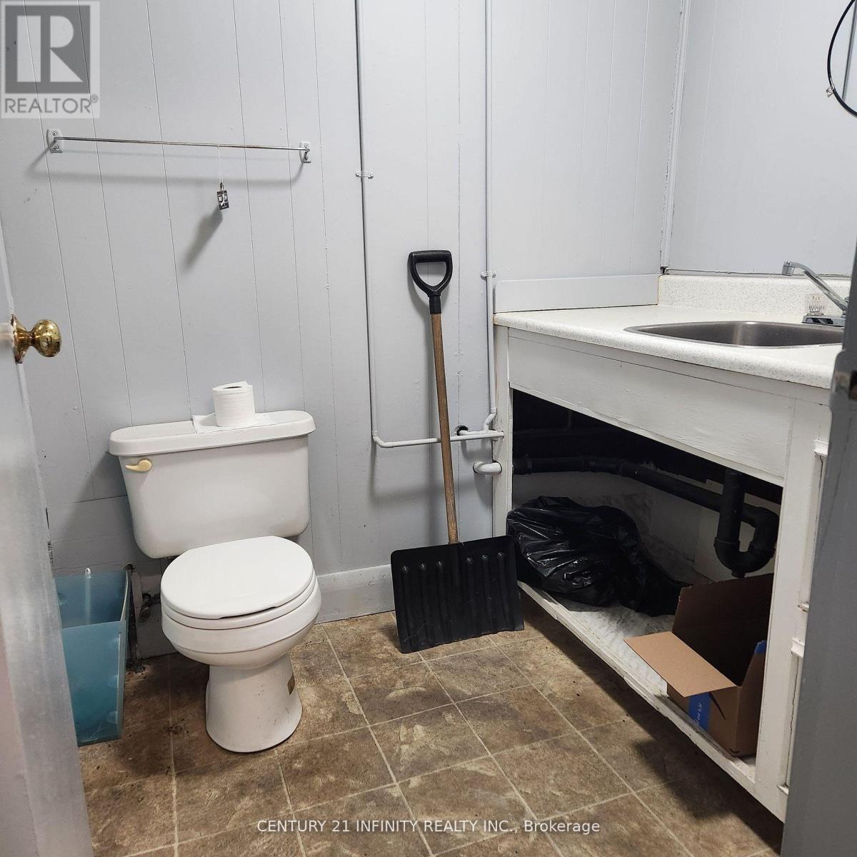 10 - 1019 Nelson Street, Oshawa, Ontario  L1H 7N9 - Photo 4 - E13142254