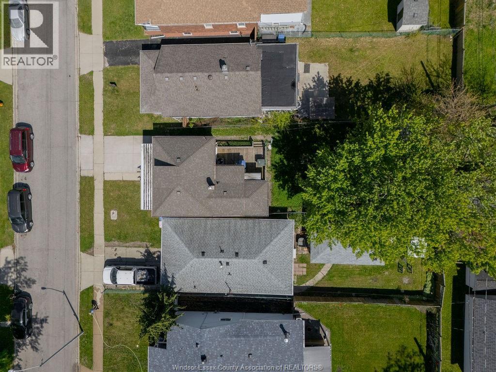 994 Josephine, Windsor, Ontario  N9B 2L5 - Photo 21 - 26011390