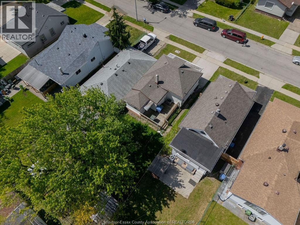 994 Josephine, Windsor, Ontario  N9B 2L5 - Photo 20 - 26011390