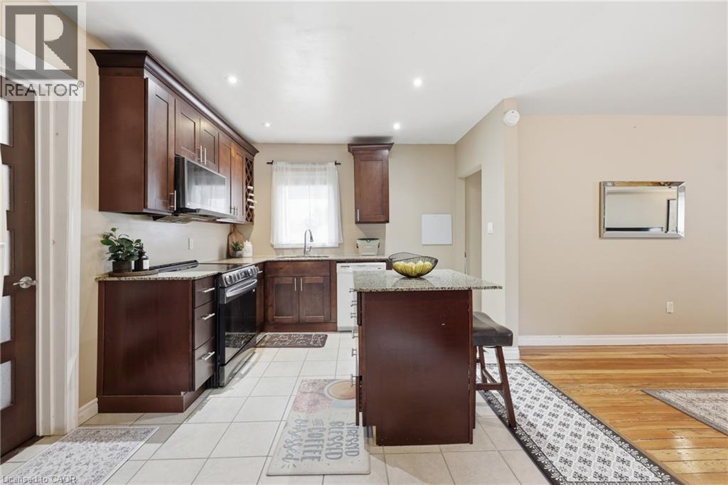 21 Berryman Avenue, St. Catharines, Ontario  L2R 3W8 - Photo 18 - 40830337