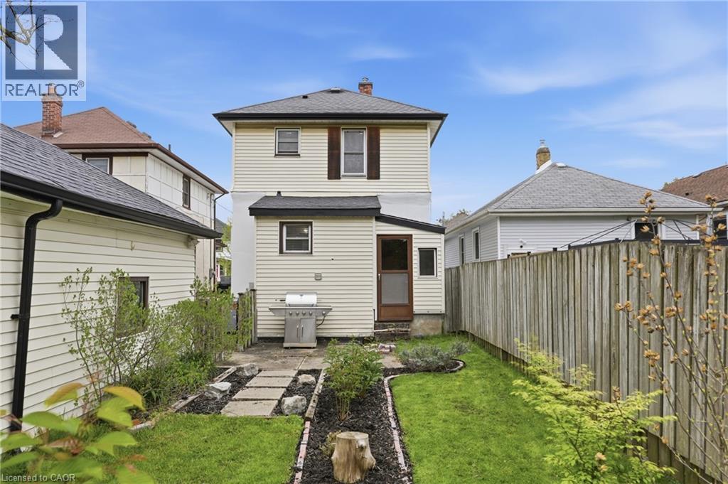 21 Berryman Avenue, St. Catharines, Ontario  L2R 3W8 - Photo 32 - 40830337