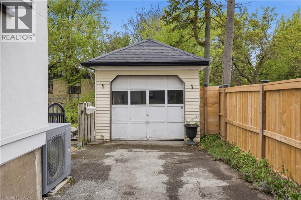21 Berryman Avenue, St. Catharines, Ontario  L2R 3W8 - Photo 33 - 40830337
