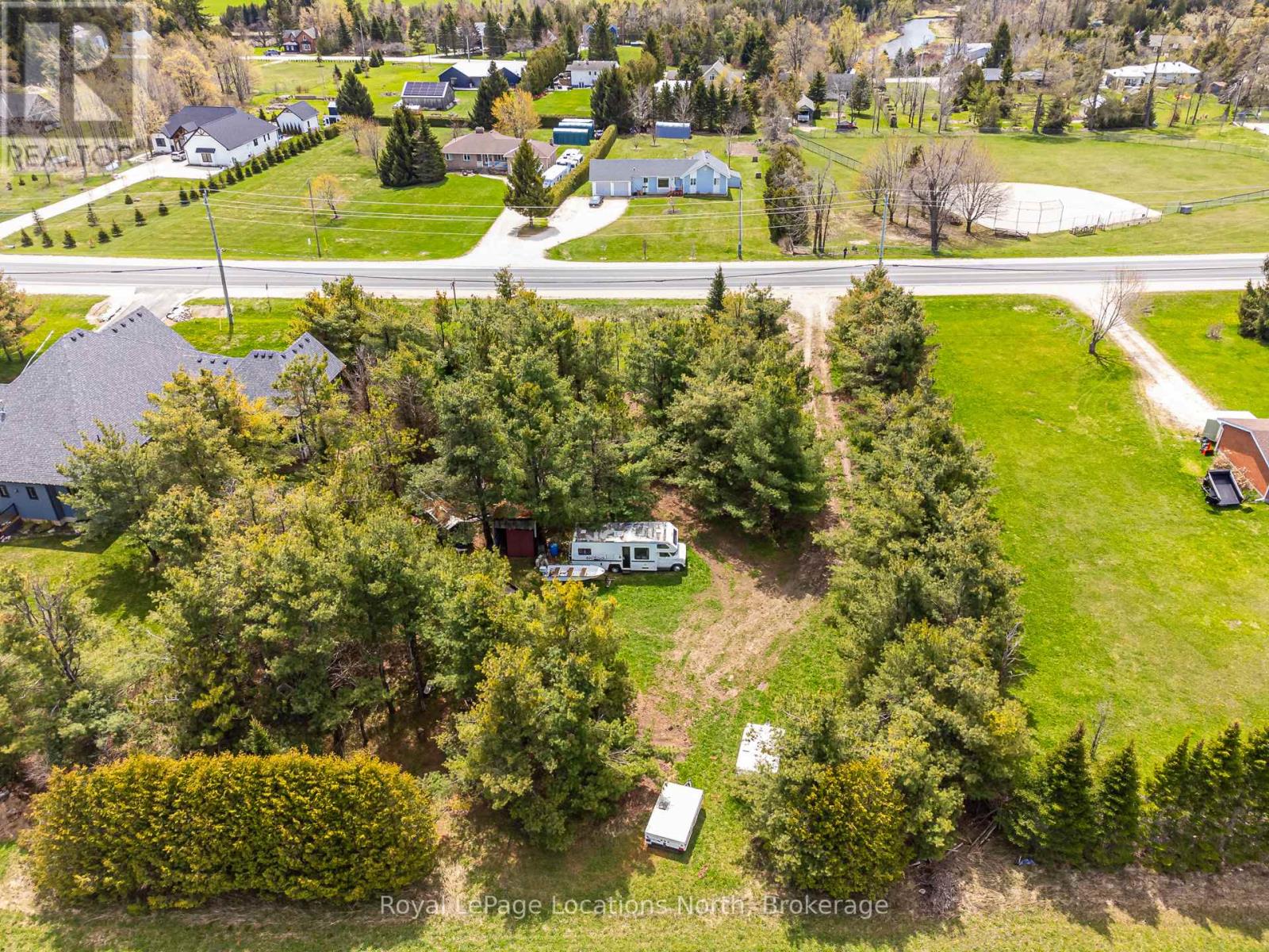 1086 COUNTY 124 ROAD, Clearview, Ontario
