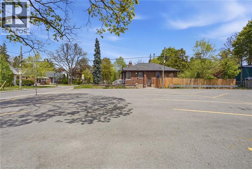 1568 Main Street W, Hamilton, Ontario  L8S 1E7 - Photo 43 - 40831236