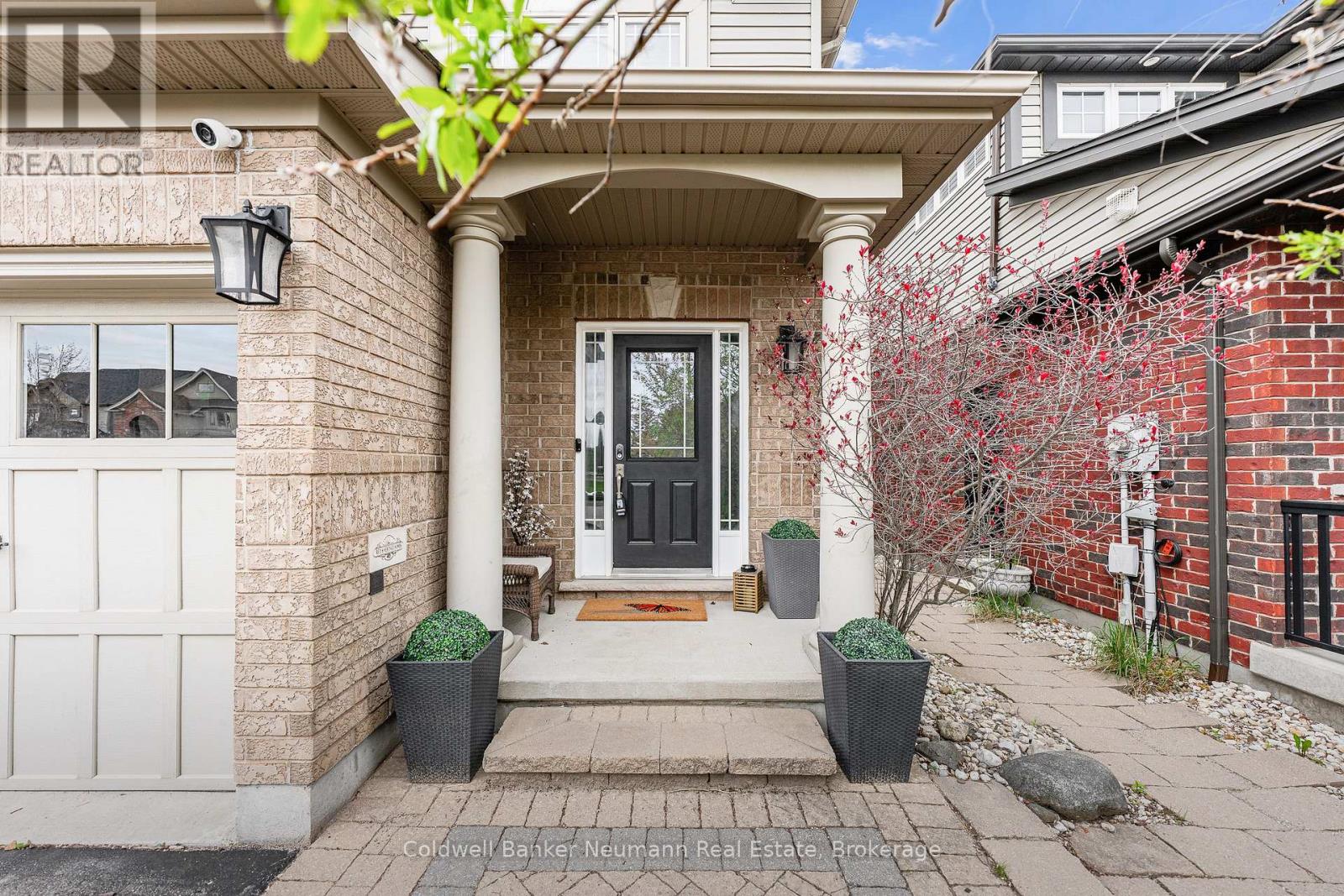 184 Goodwin Drive, Guelph, Ontario  N1L 0C7 - Photo 2 - X13142486