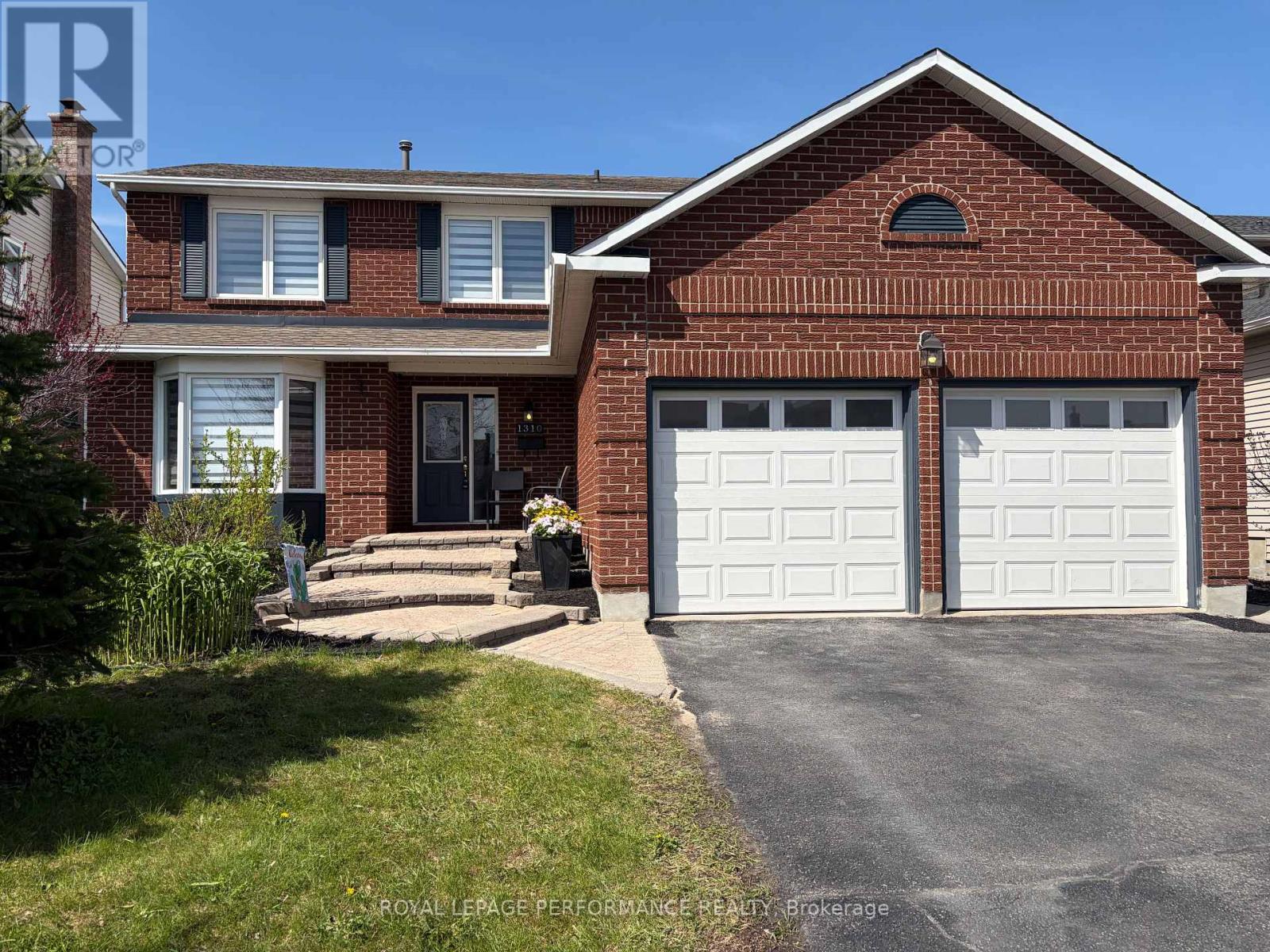 1310 PRESTONE DRIVE N, Ottawa, Ontario
