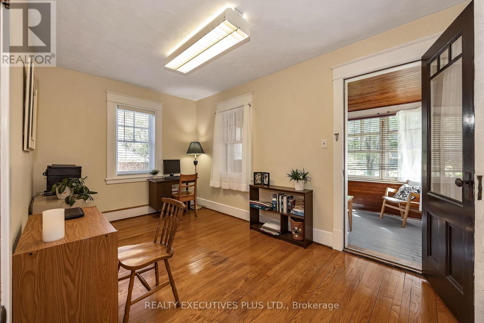 605 Water Street, Alfred And Plantagenet, Ontario  K0B 1L0 - Photo 12 - X13142306