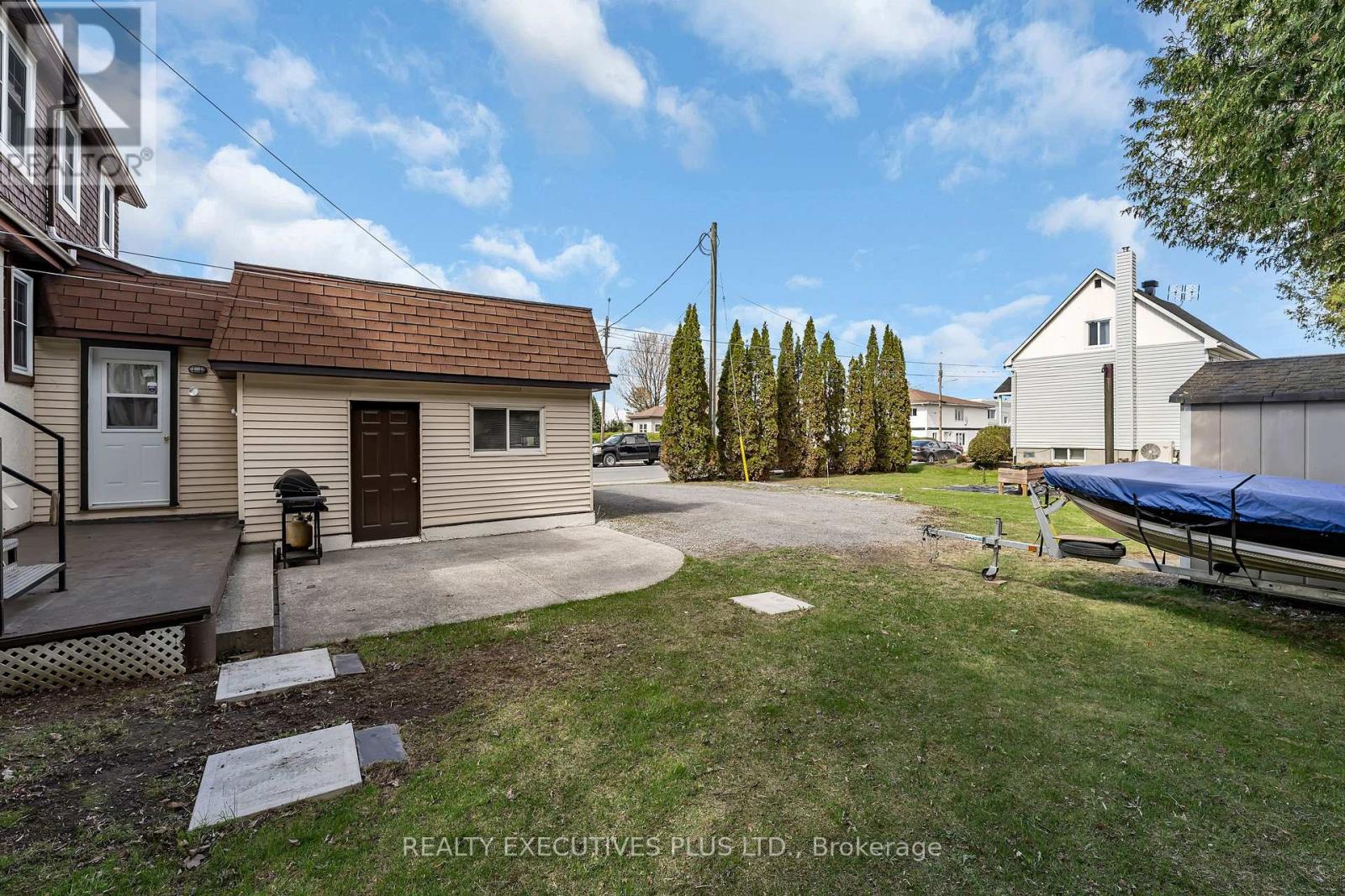 605 Water Street, Alfred And Plantagenet, Ontario  K0B 1L0 - Photo 32 - X13142306