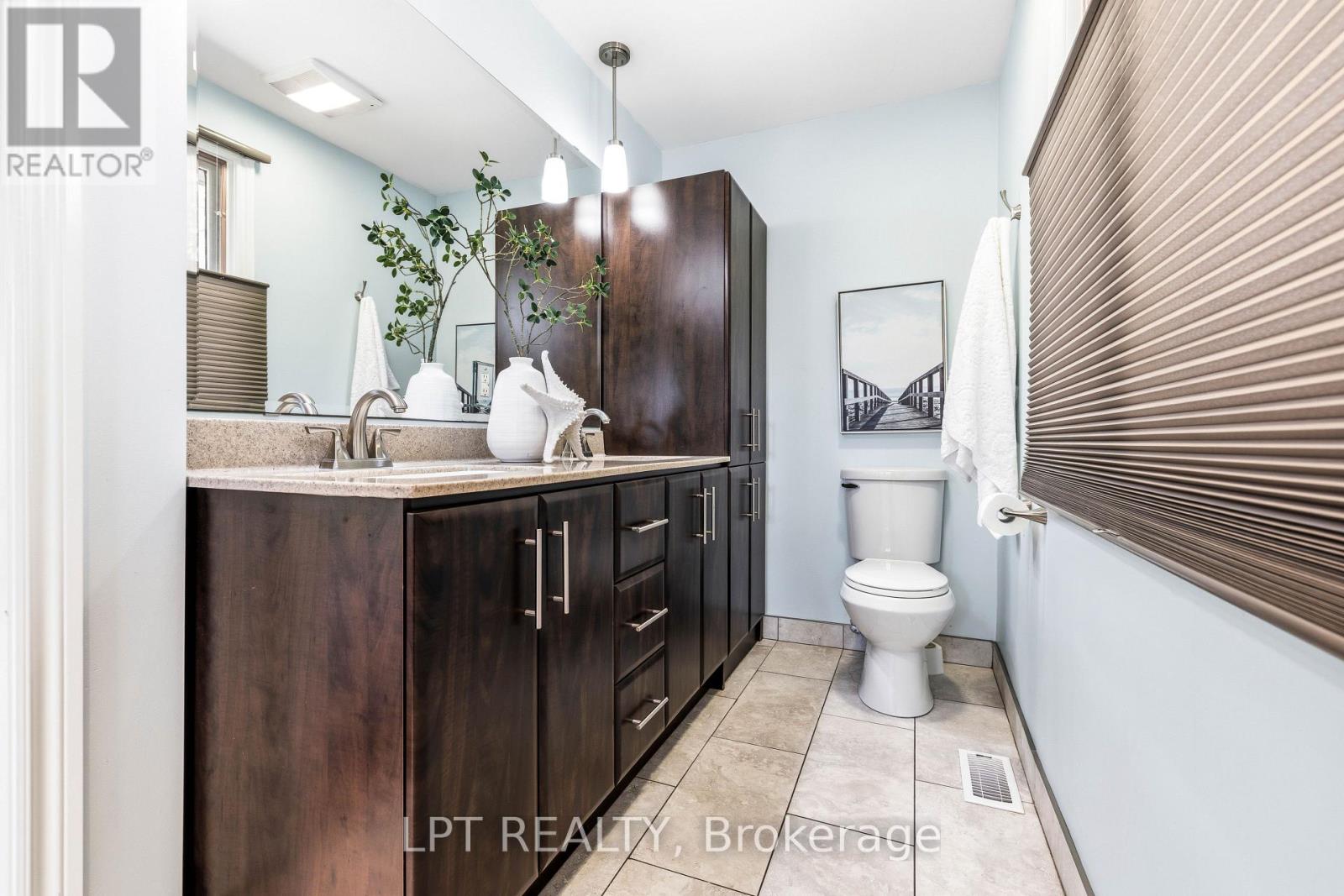 125 Sibbald Crescent, Georgina, Ontario L0E 1R0 - Photo 25 - N13141926