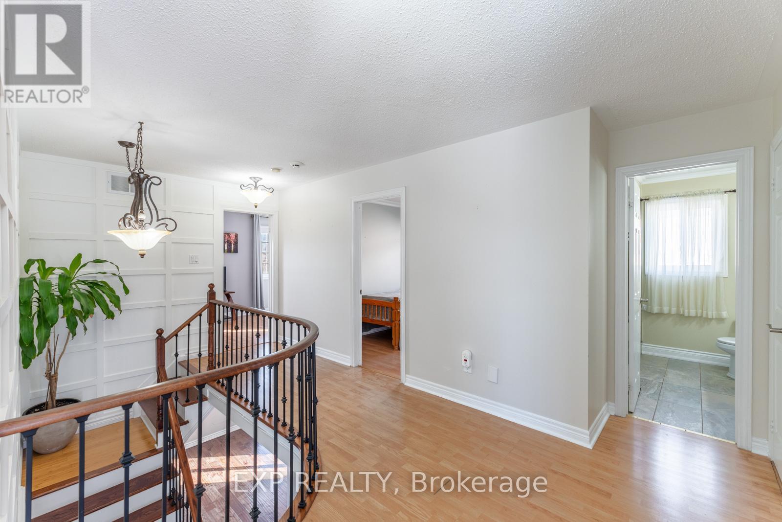 81 Farthingale Crescent, Brampton, Ontario L7A 1W7 - Photo 33 - W12917878