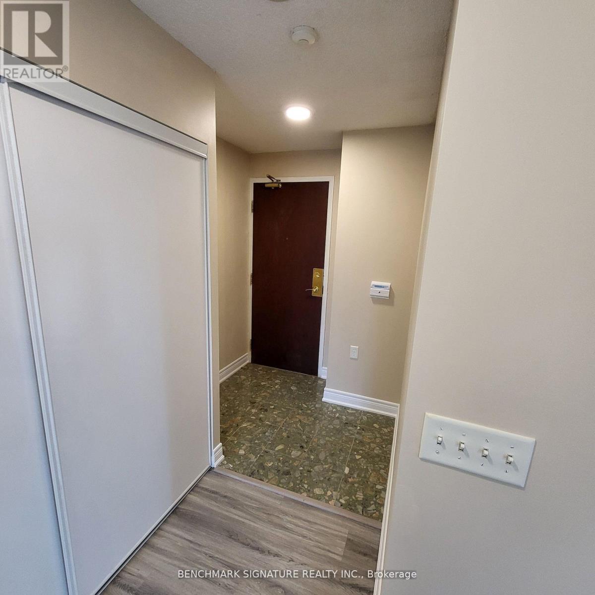 802 - 20 Olive Avenue, Toronto, Ontario  M2N 7G5 - Photo 2 - C13142156
