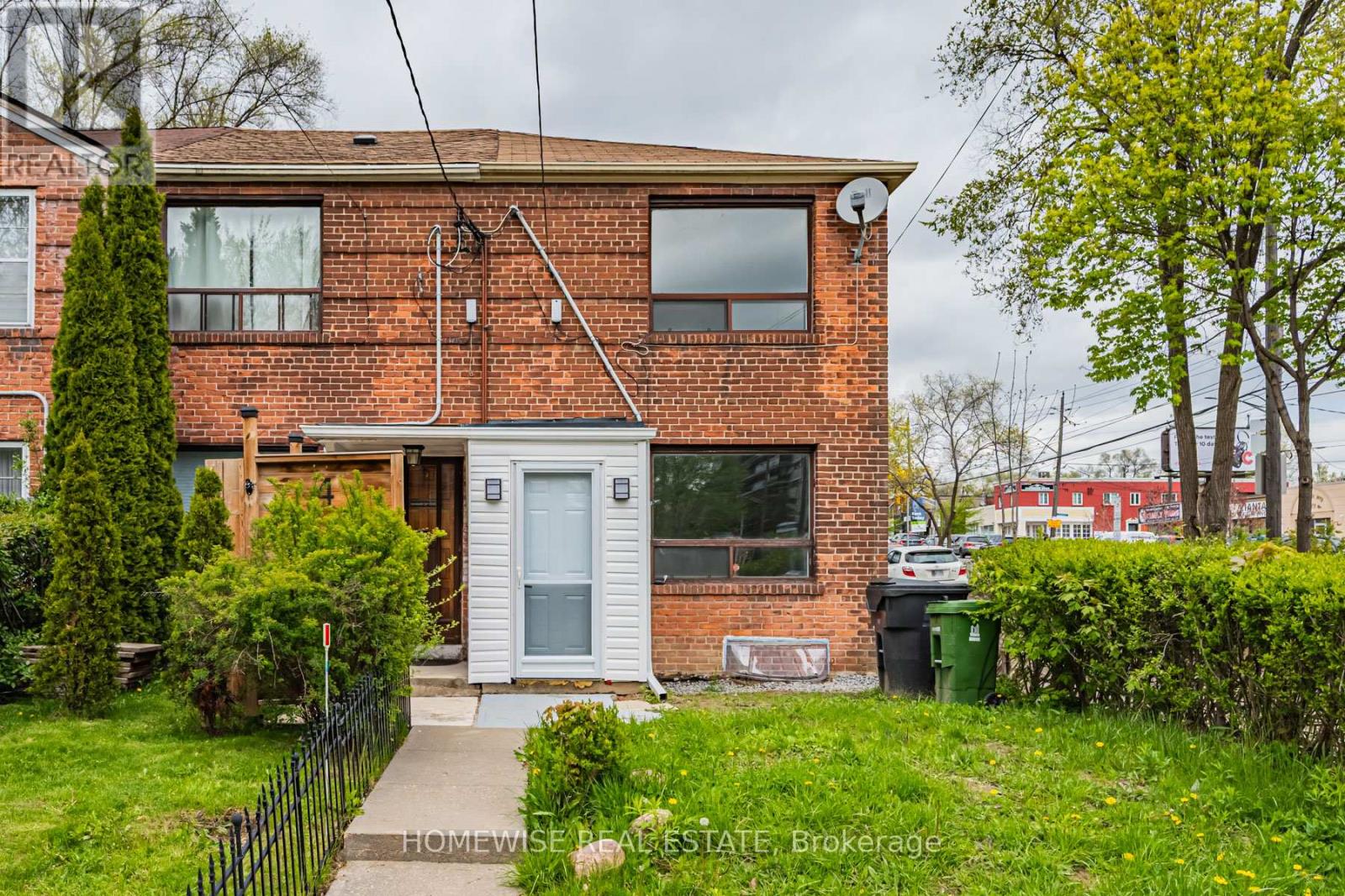 2 KHEDIVE AVENUE