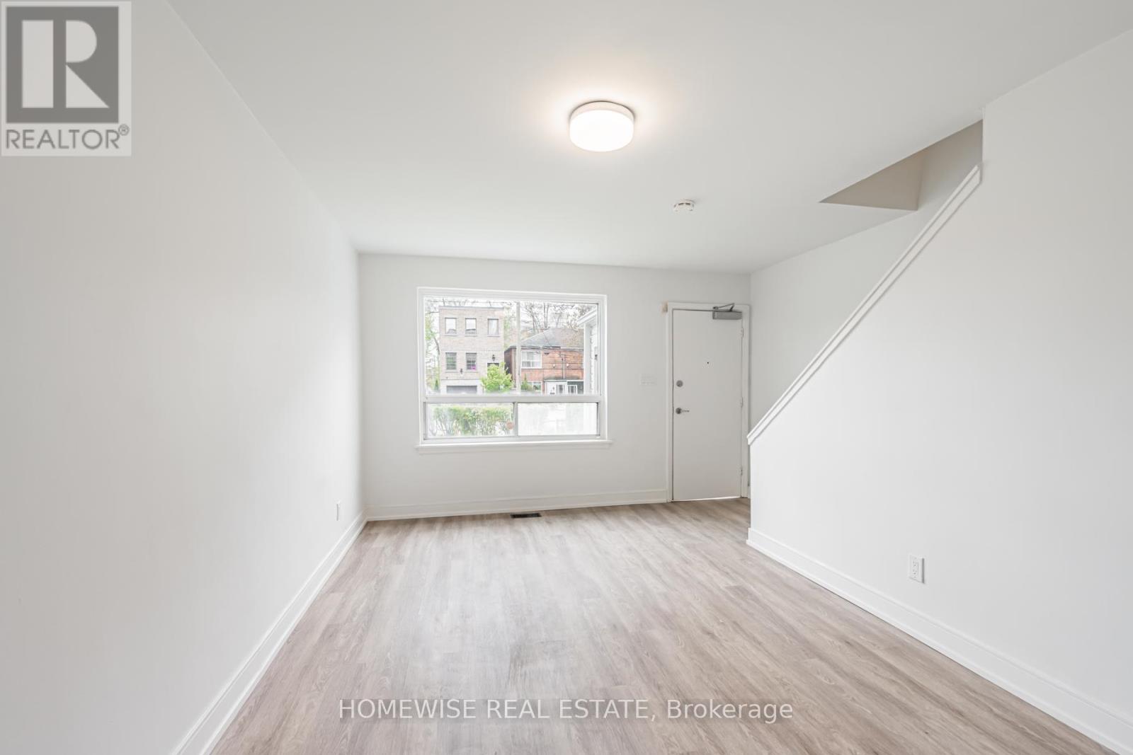 2 Khedive Avenue, Toronto, Ontario  M6A 2G2 - Photo 5 - C13142246