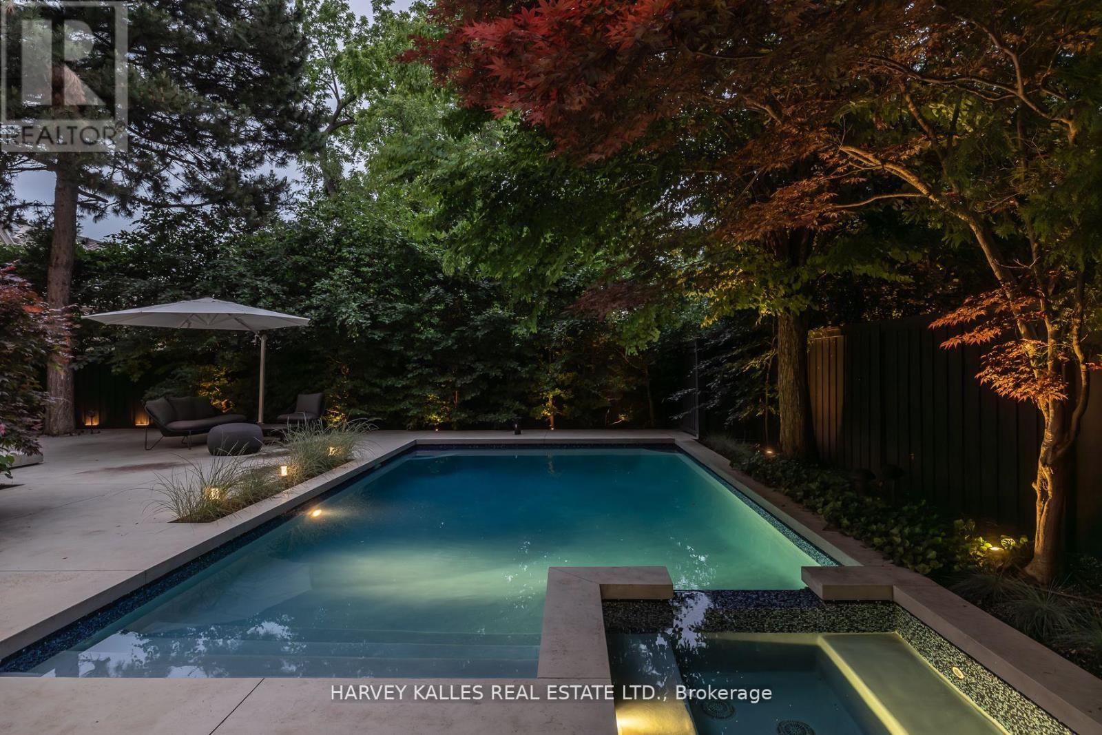 5 Dewbourne Avenue, Toronto, Ontario  M5P 1Z1 - Photo 50 - C13142424
