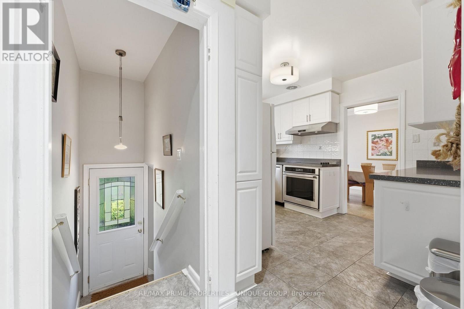 229 Park Home Avenue, Toronto, Ontario  M2R 1A1 - Photo 18 - C13142440