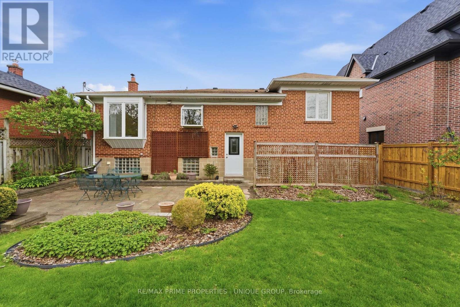 229 Park Home Avenue, Toronto, Ontario  M2R 1A1 - Photo 37 - C13142440