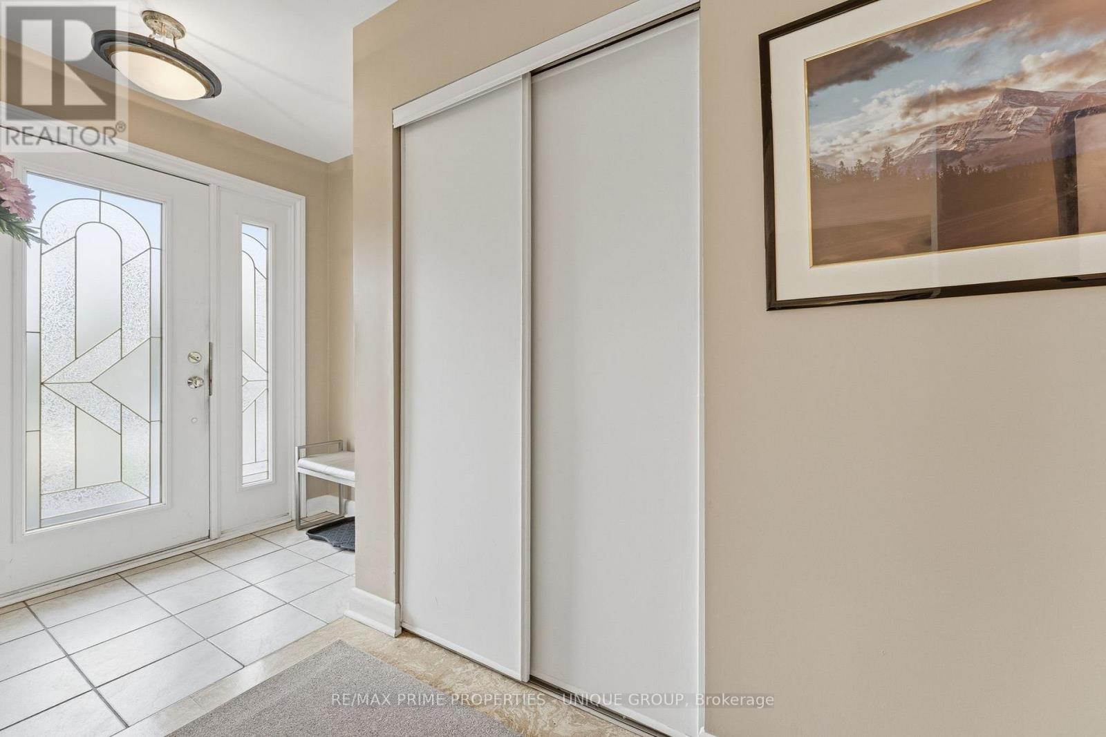 229 Park Home Avenue, Toronto, Ontario  M2R 1A1 - Photo 6 - C13142440