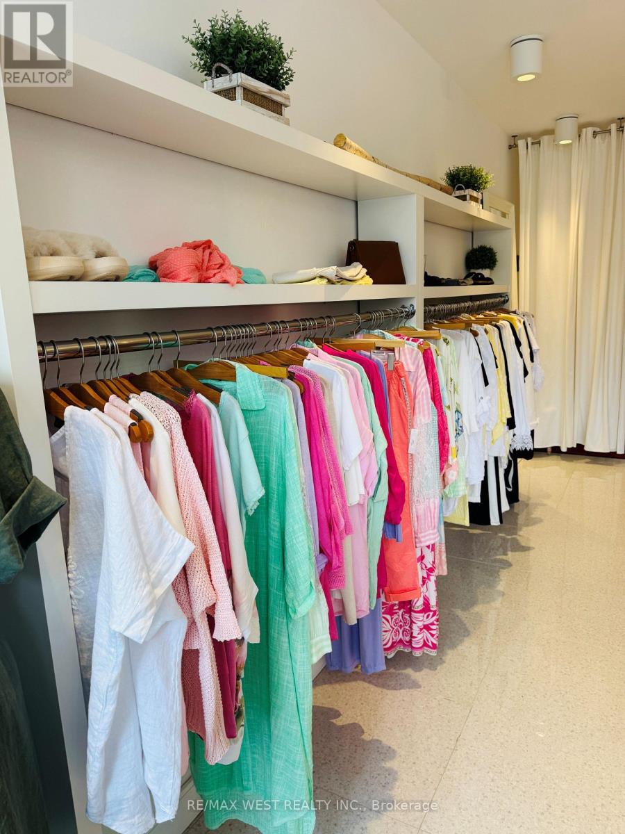Main - 1673 Bayview Avenue, Toronto (Leaside), Ontario  M4G 3C1 - Photo 4 - C13142494