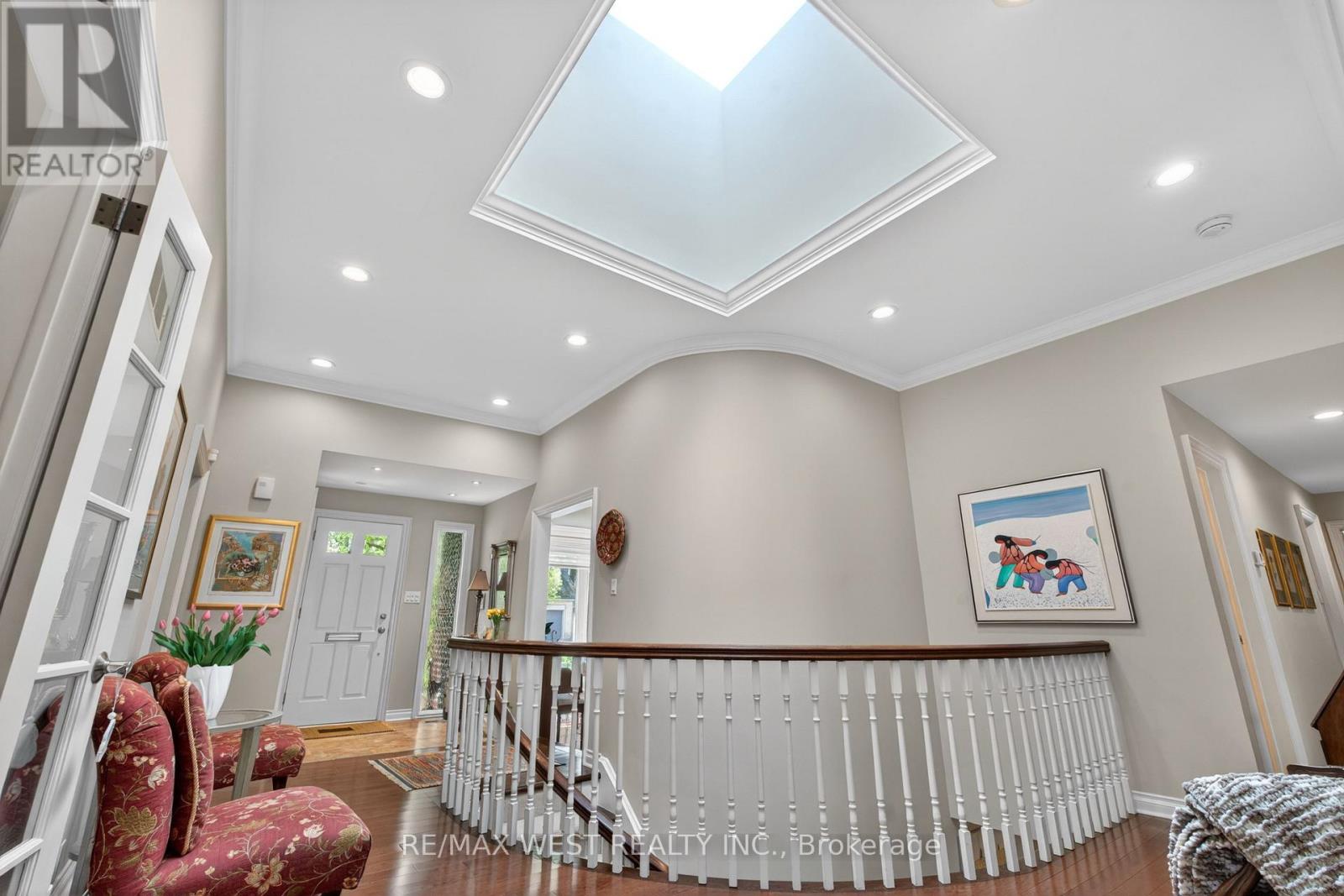 16 Caravan Drive, Toronto, Ontario  M3B 1N2 - Photo 5 - C13142512