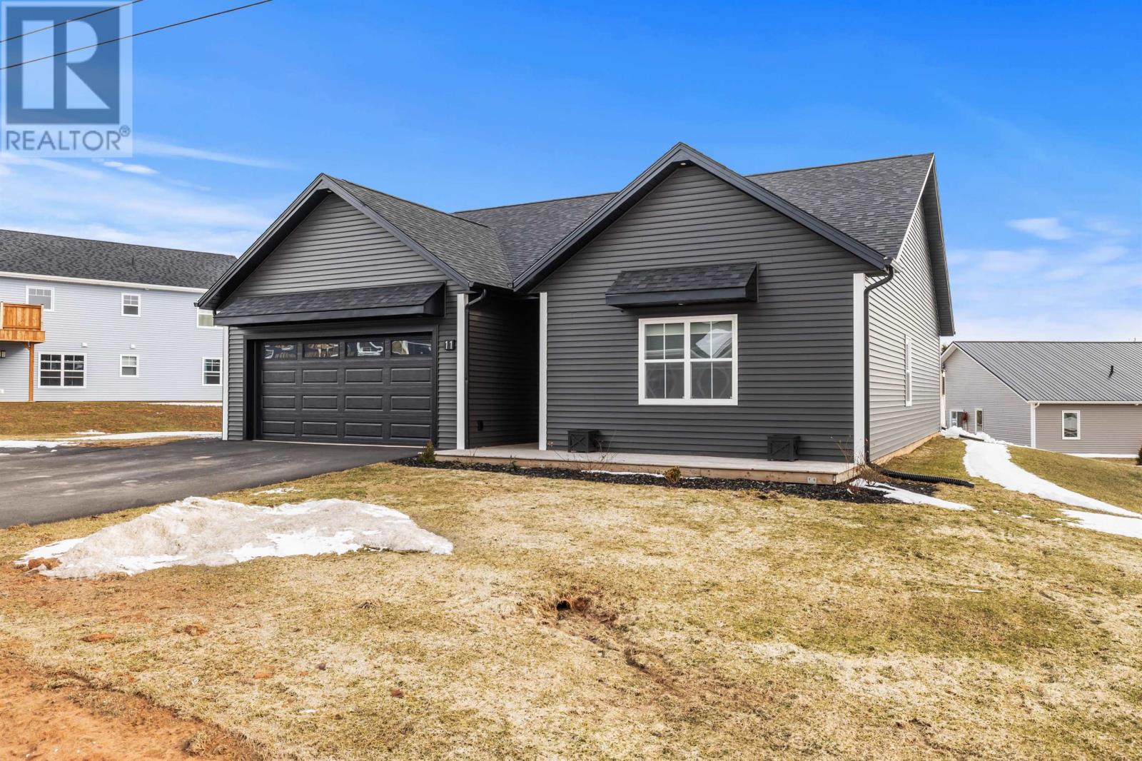 11 Brooklyn Avenue, Charlottetown, Prince Edward Island  C1E 3S3 - Photo 2 - 202611263