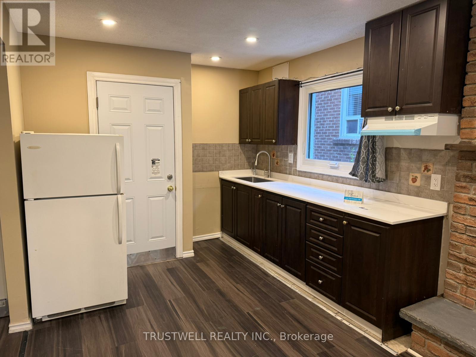 Ground - 3 Plumbrook Crescent, Toronto, Ontario  M1S 3Z9 - Photo 2 - E13118732