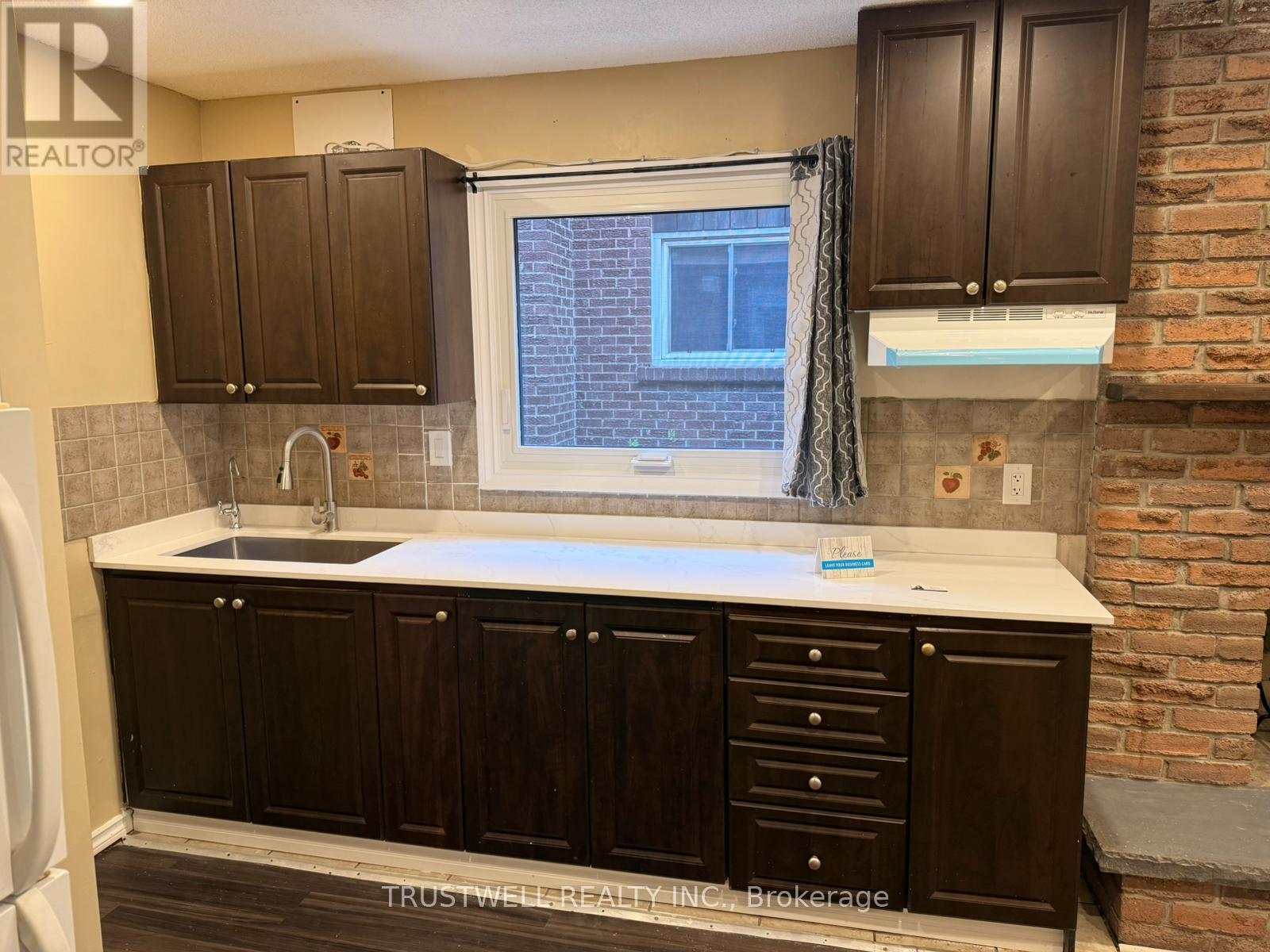 Ground - 3 Plumbrook Crescent, Toronto, Ontario  M1S 3Z9 - Photo 3 - E13118732
