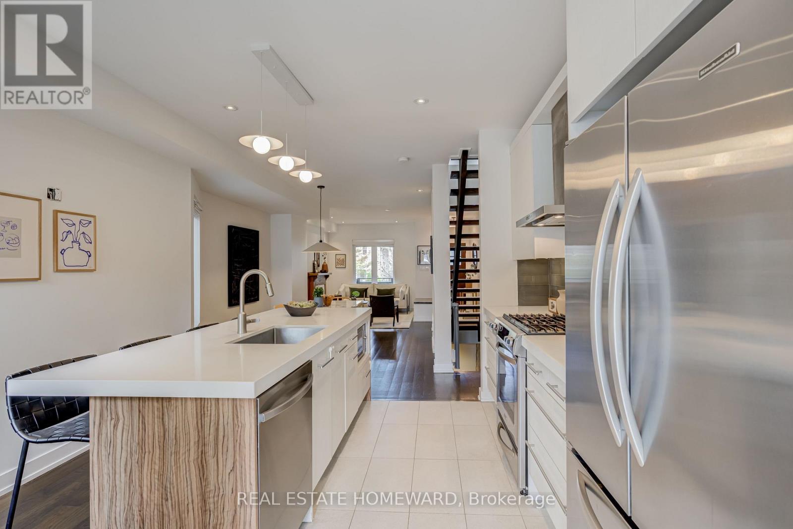 44 Ashdale Avenue, Toronto, Ontario  M4L 2Y7 - Photo 11 - E13142102