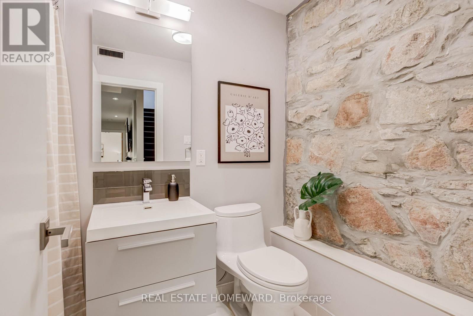 44 Ashdale Avenue, Toronto, Ontario  M4L 2Y7 - Photo 25 - E13142102