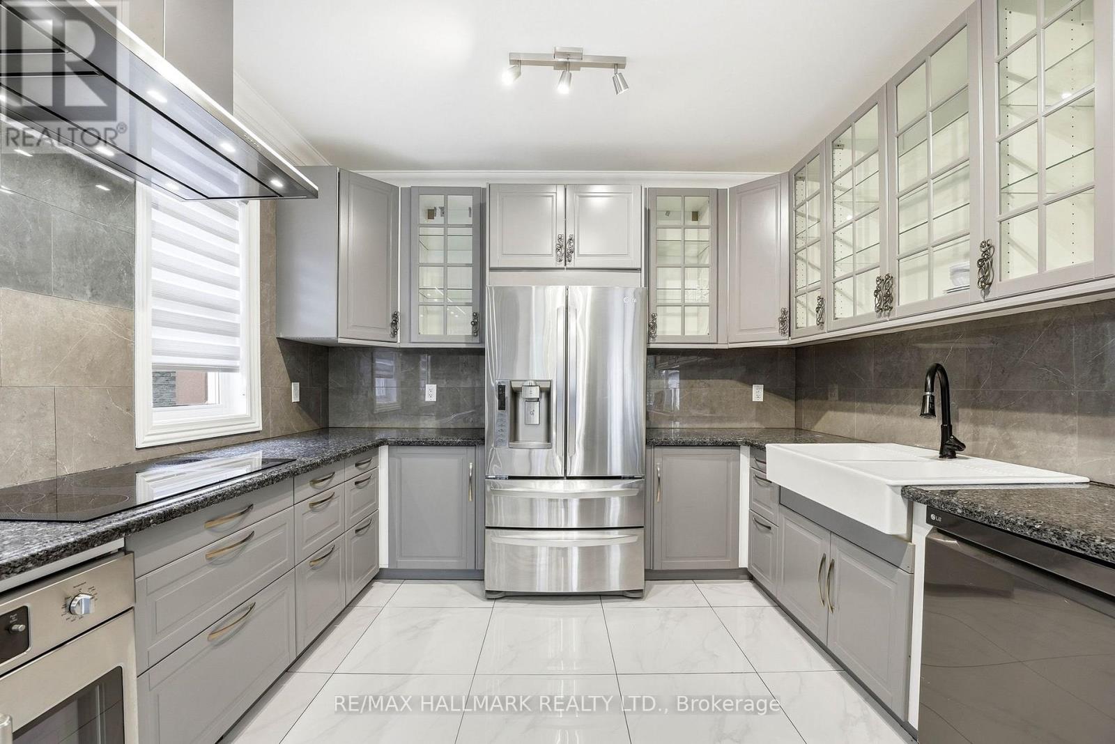 32 Orchard Park Drive, Toronto, Ontario  M1E 3T7 - Photo 13 - E13142124